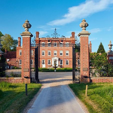 Champneys Henlow Buitenkant foto