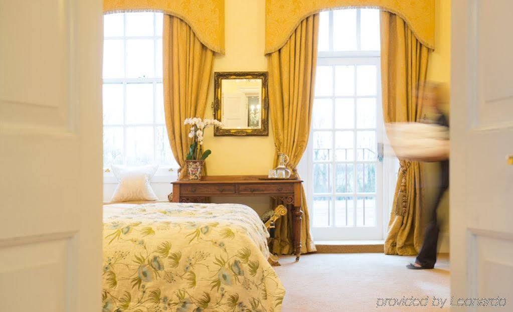Champneys Henlow Buitenkant foto