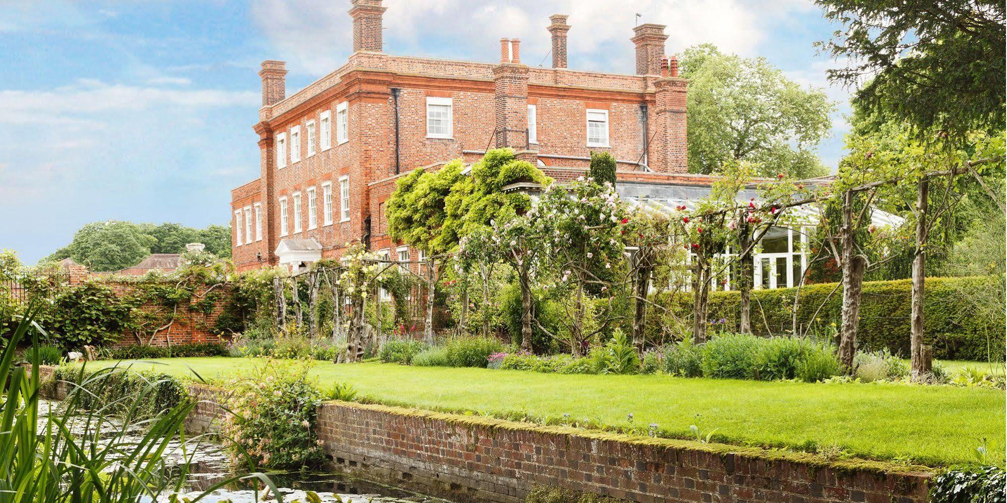 Champneys Henlow Buitenkant foto